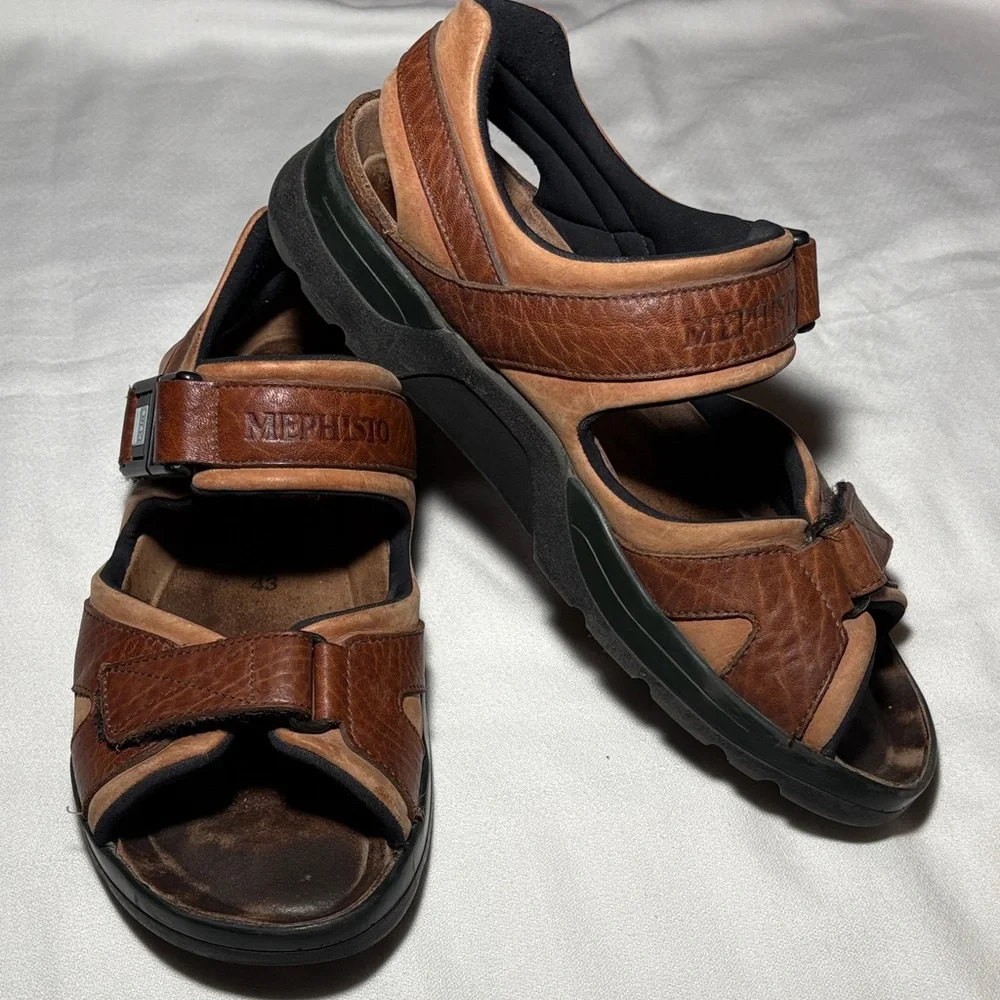 Mephisto stylish shark